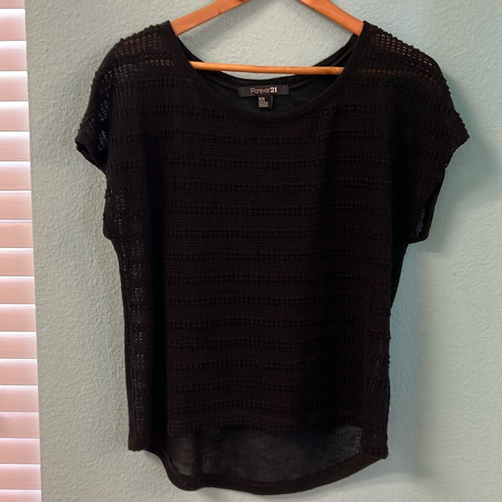 Forever 21 Black Short Sleeve Sweater